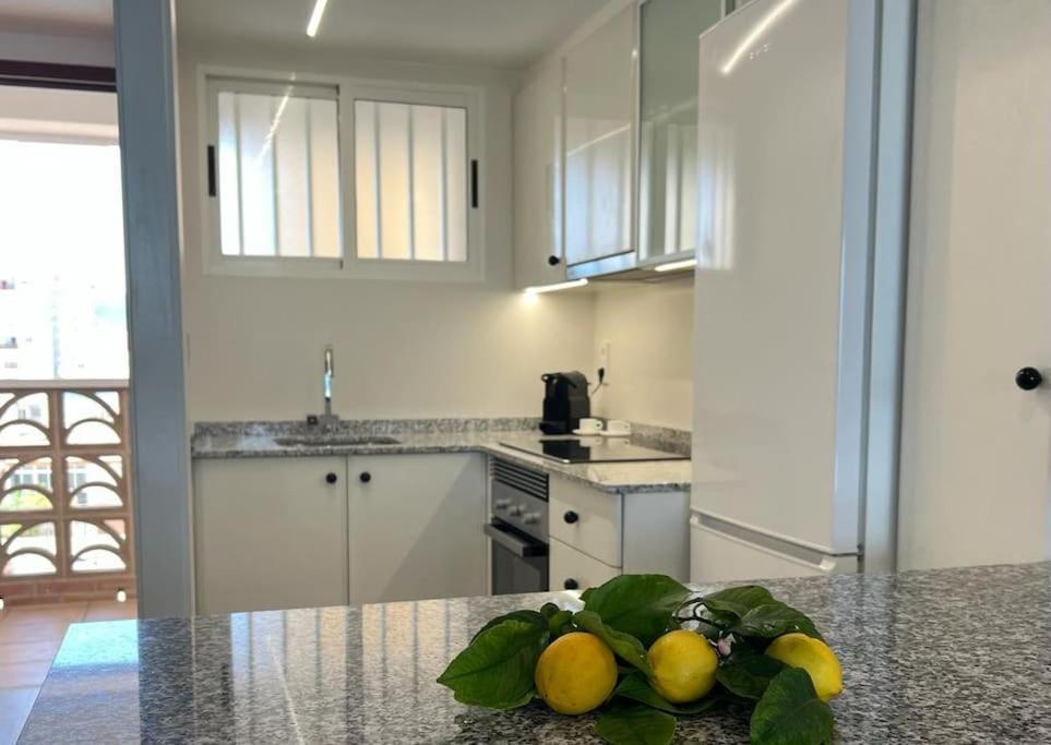 Apartamento 1ª Linea De Playa - Con Piscina Y Parking Playa de Gandia Bagian luar foto