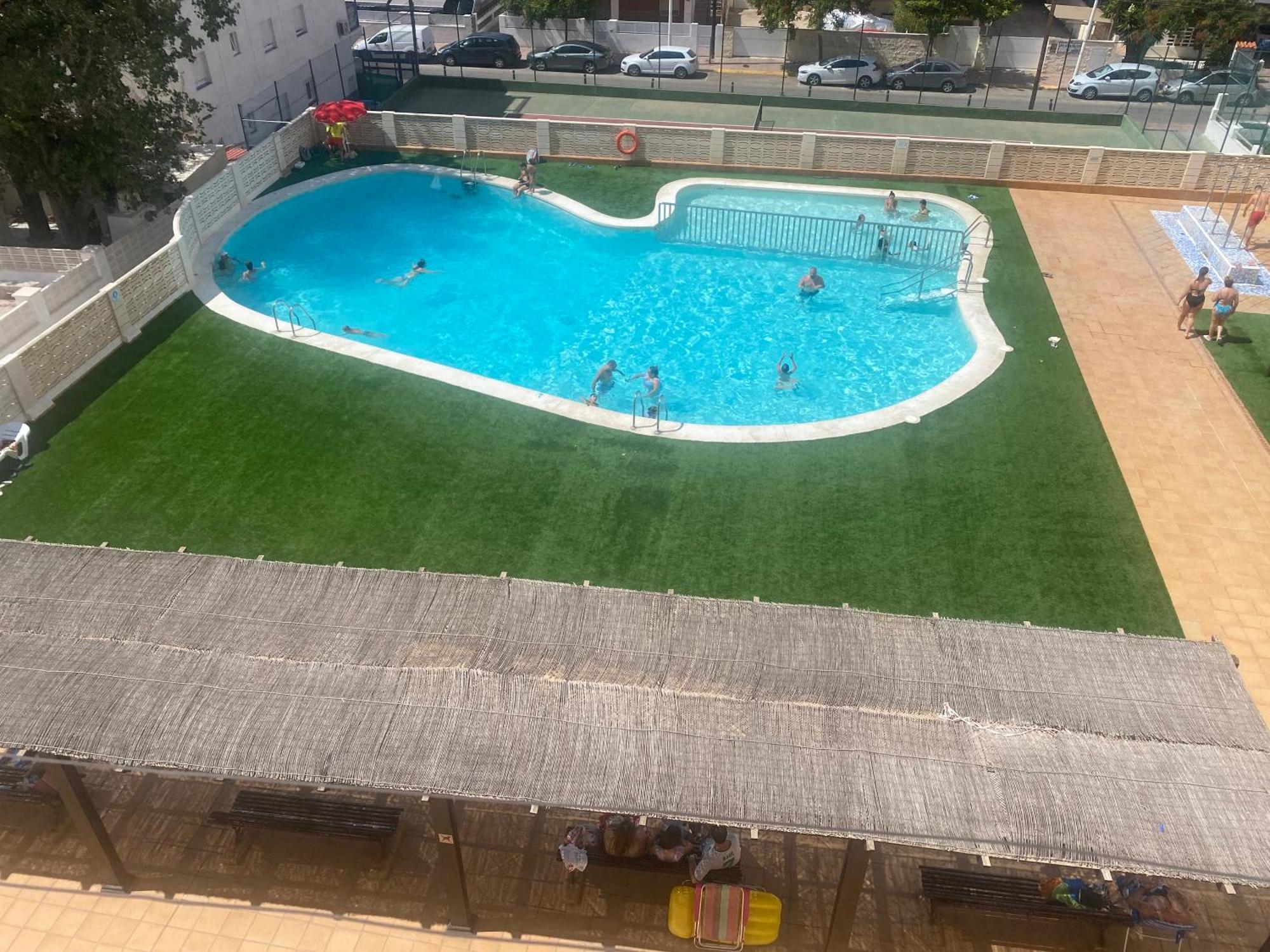 Apartamento 1ª Linea De Playa - Con Piscina Y Parking Playa de Gandia Bagian luar foto